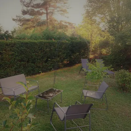 Domaine De Siane בית נופש